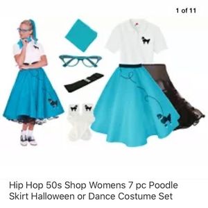 1950’s poodle skirt set USED. All items in good condition.